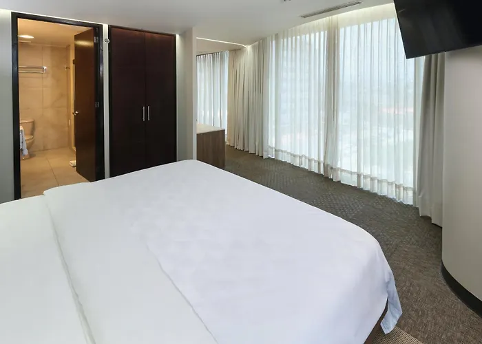 Hotel&suites Medica Sur By Ihg México DF