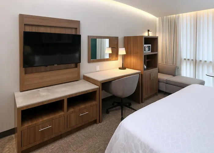 Hotel&suites Medica Sur By Ihg Hotel