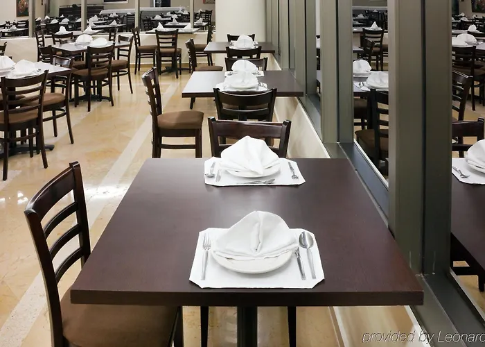 Hotel Hotel&suites Medica Sur By Ihg 4*