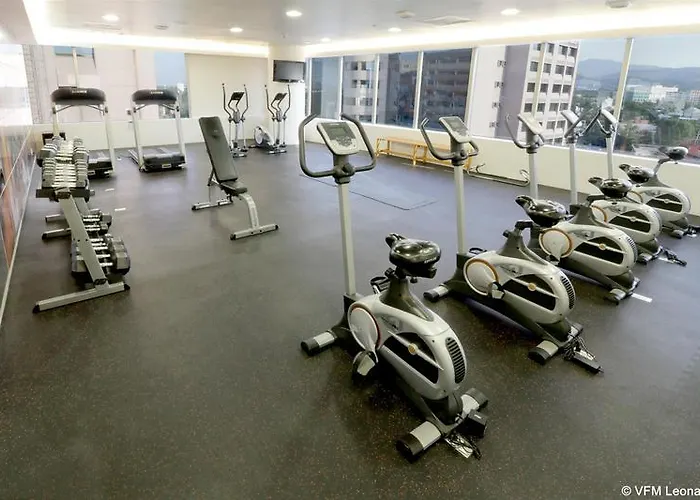 Hotel & Medica Sur By Ihg 4*